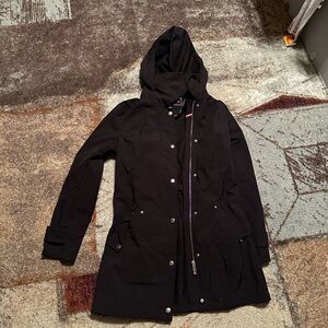 Tommy Hilfiger Light Rain Trench Coat